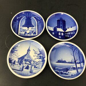 Set of 4 small blue/white Denmark trinket dishes, 3.25" dia